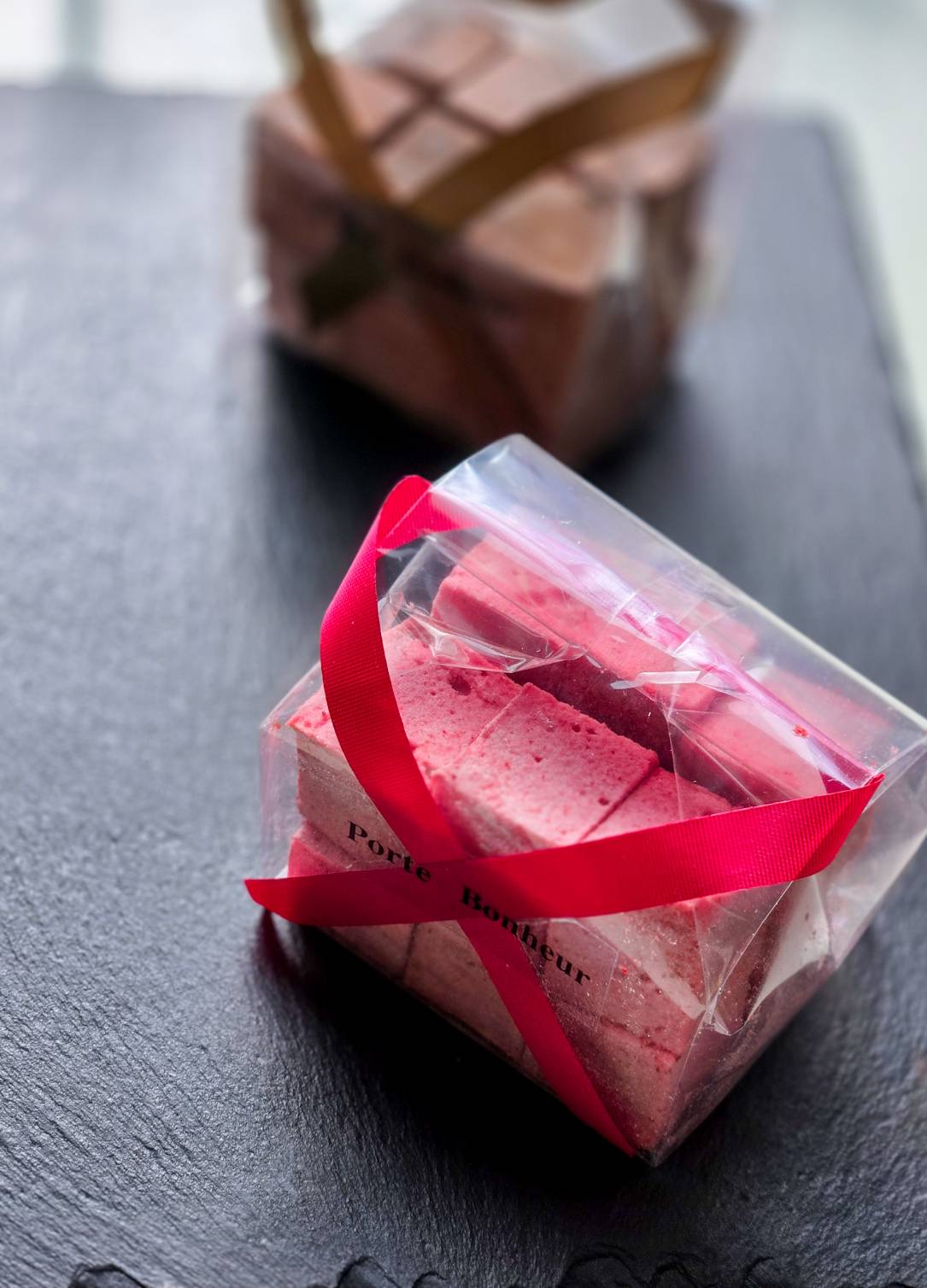 ギモーヴセット – Pâtisserie Porte Bonheur